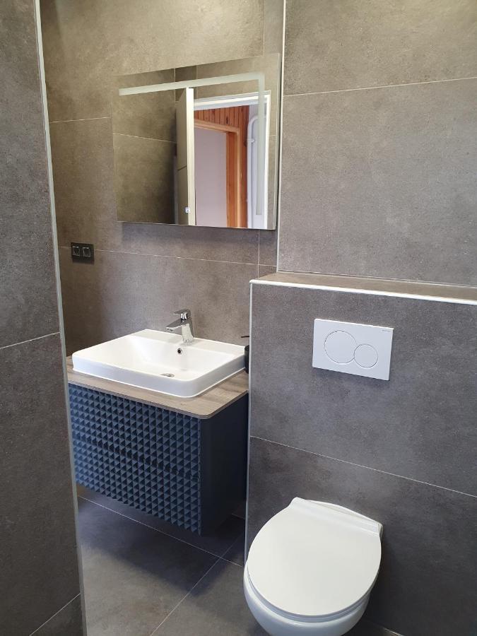Zg Zapad Appartement Zagreb Buitenkant foto