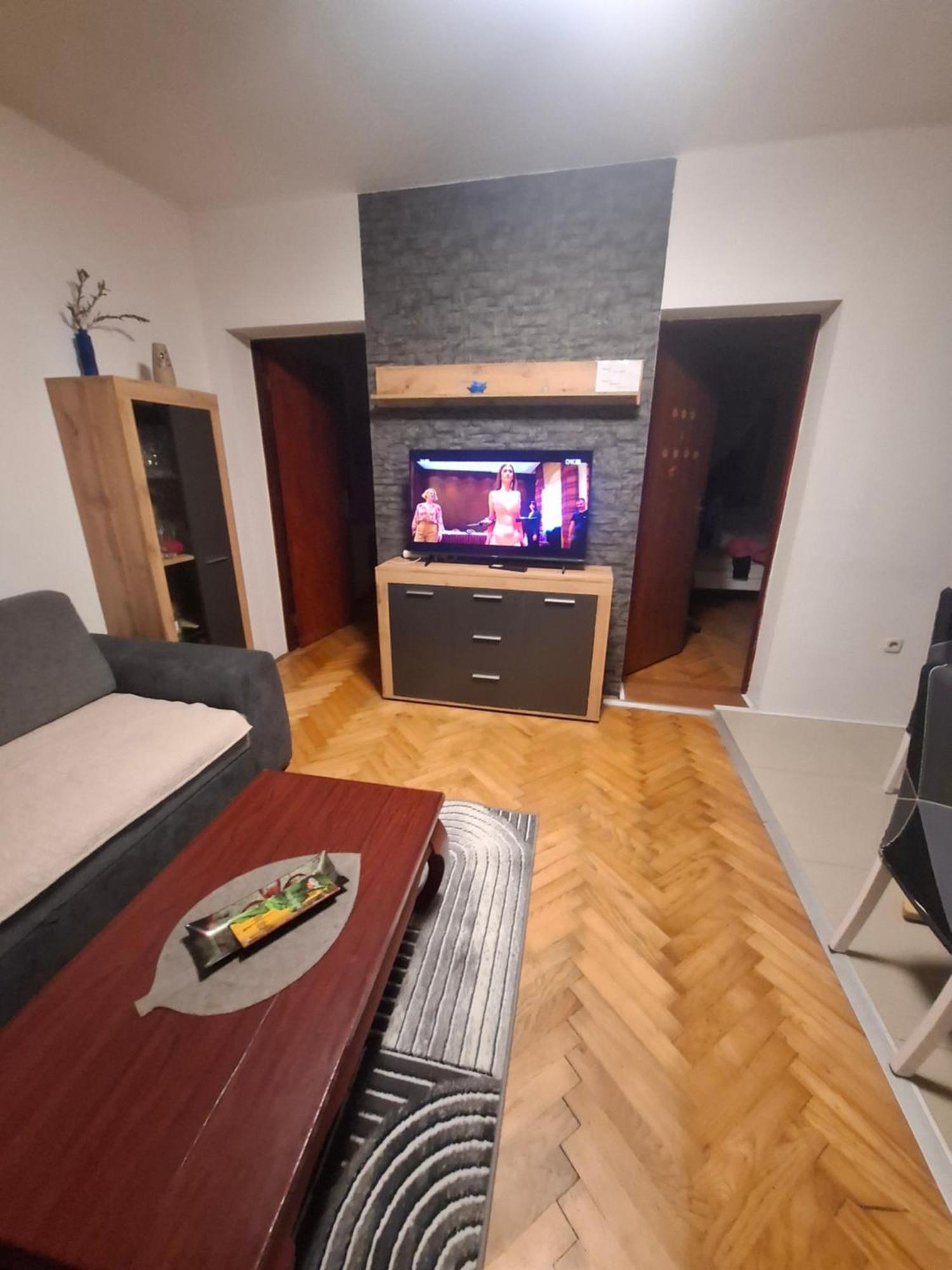 Zg Zapad Appartement Zagreb Buitenkant foto
