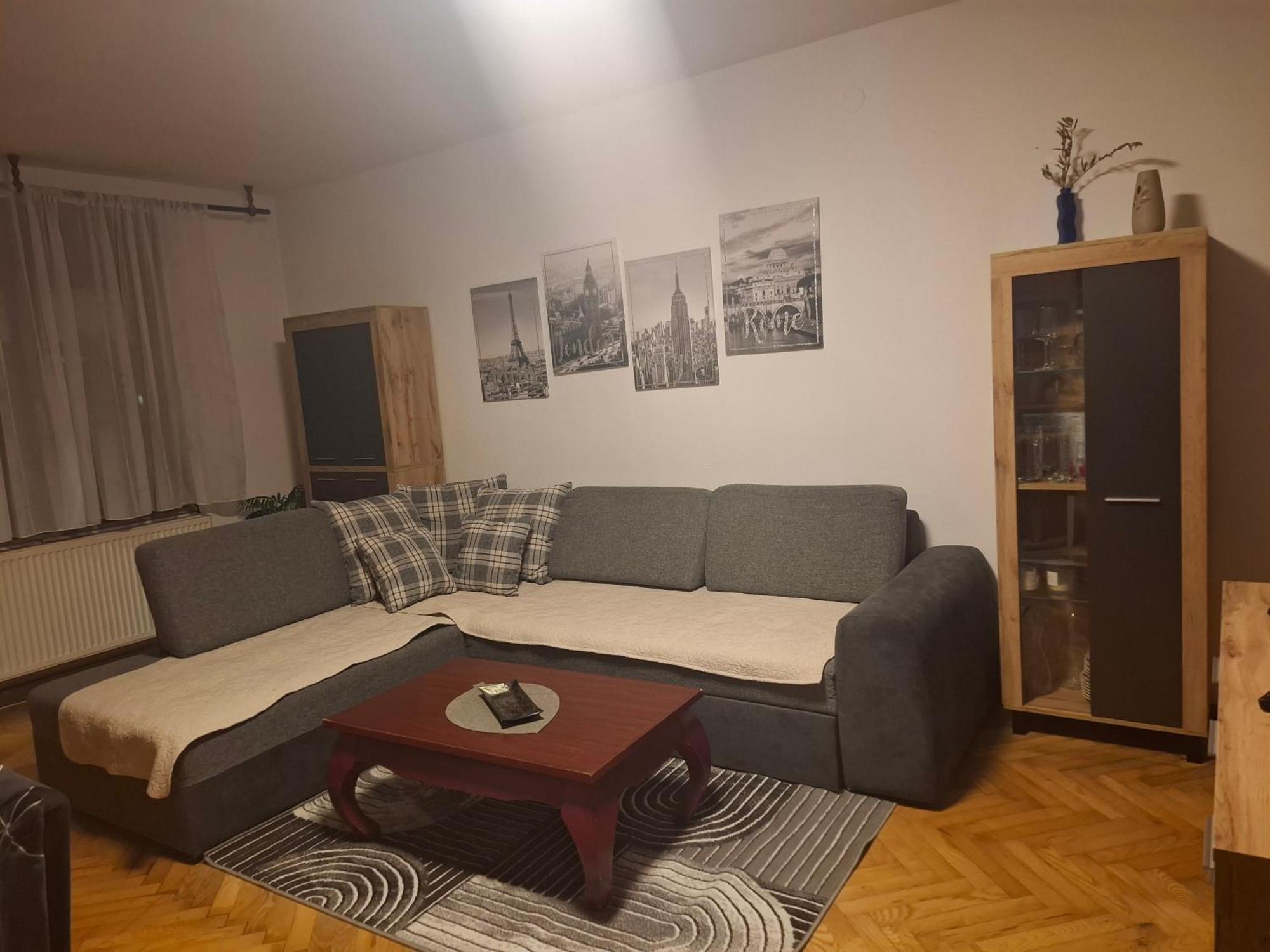 Zg Zapad Appartement Zagreb Buitenkant foto