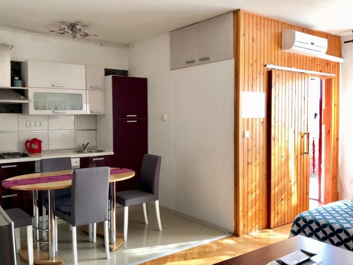 Zg Zapad Appartement Zagreb Buitenkant foto