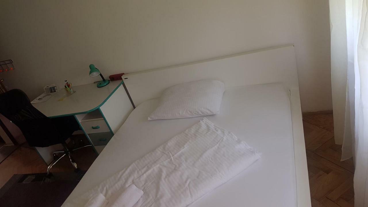 Zg Zapad Appartement Zagreb Buitenkant foto